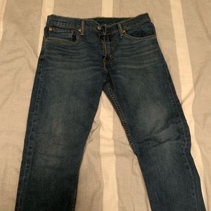 Levis slim taper jeans